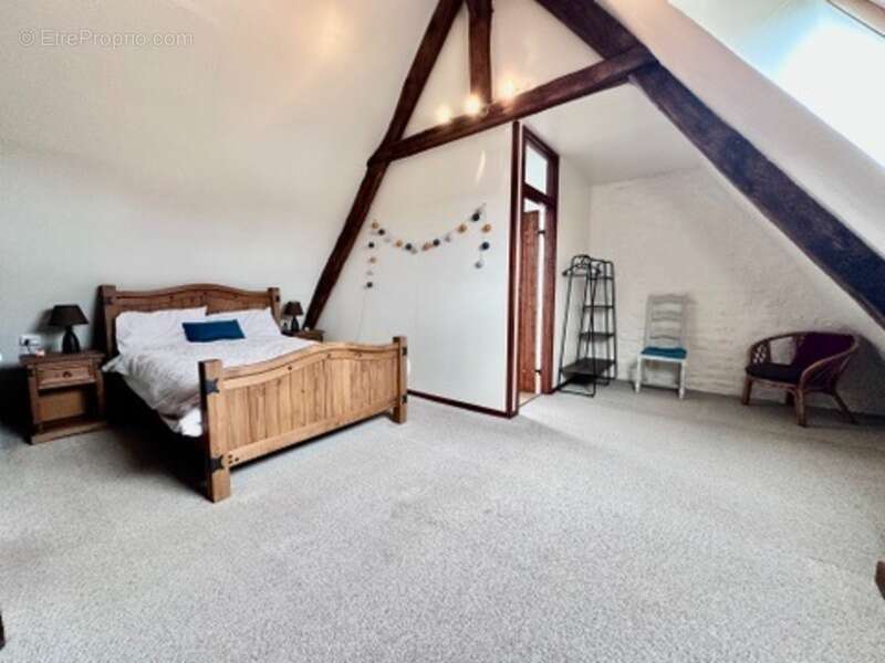 Maison en pierre de 244 m2 habitables avec chambres d'hôtes et 8500 m2 terrain à vendre CHAMP DU BOULT (14) - photo 20
