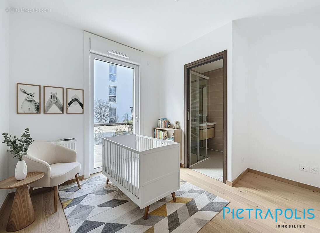 Appartement à ORNEX