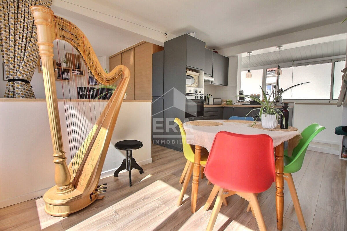 Appartement à CLICHY