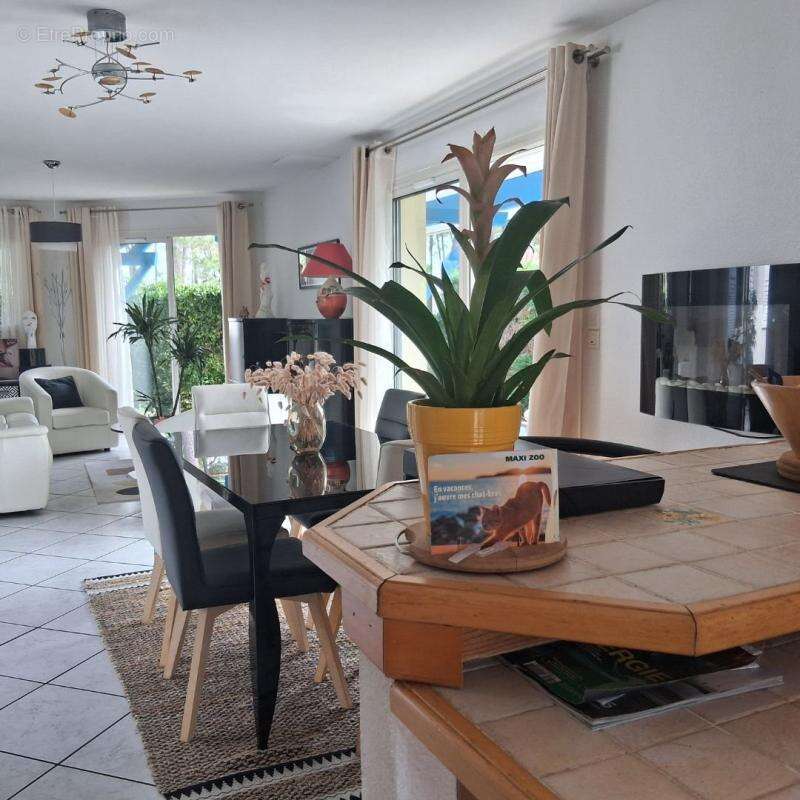 Maison à GUJAN-MESTRAS