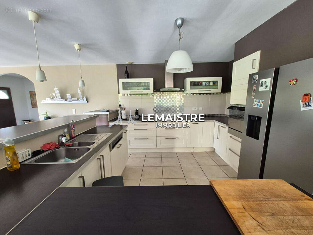 Maison à SAINT-ROMAIN-DE-COLBOSC