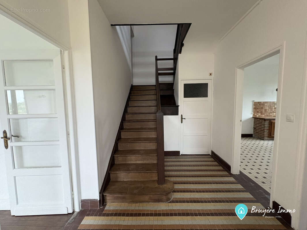 Maison 138 m² à Noyelles-Sur-Sambre  - photo 3