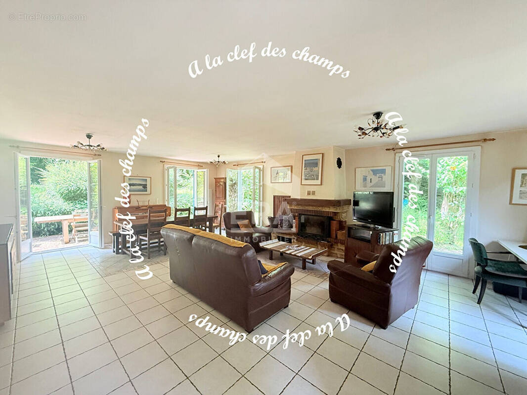 Maison à GIF-SUR-YVETTE