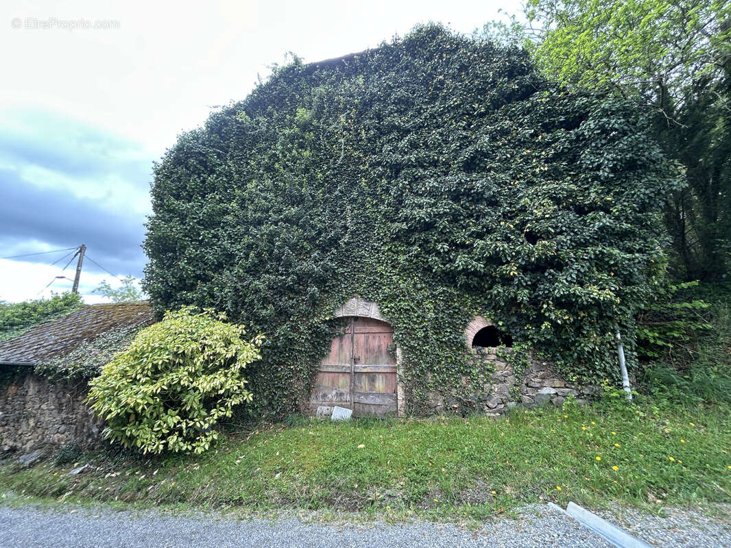 Maison à NAVES