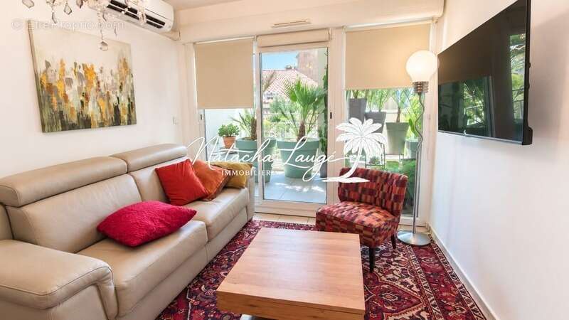 Appartement T2 avec une terrasse et une place de parking à Martigues - photo 4