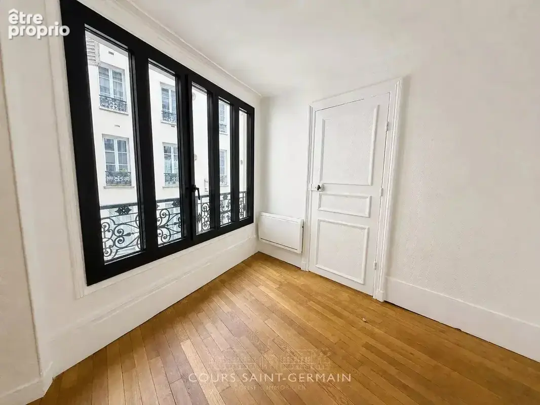 4 pièces plein sud entièrement rénover  dans le Marais. - photo 8