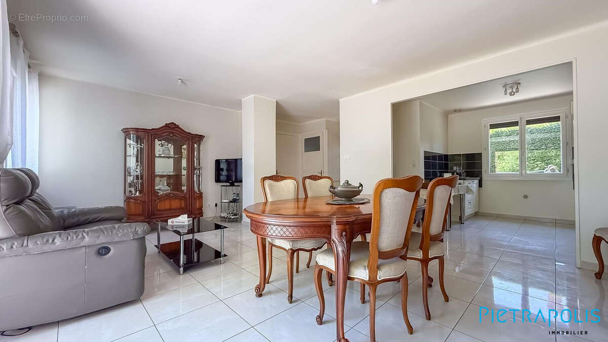 Maison à VILLEURBANNE