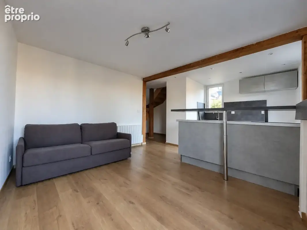 T155 - chevreuse centre-ville   duplex de charme au calme d’une cour pavée - photo 3