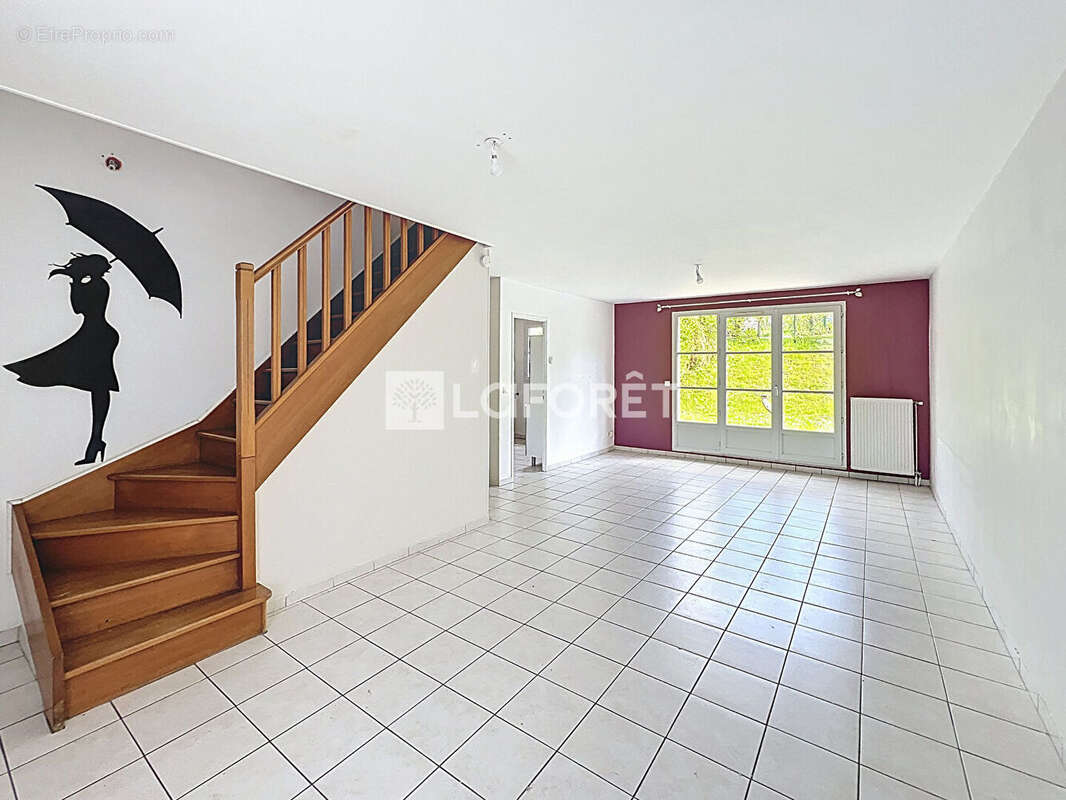 Appartement à LINAS