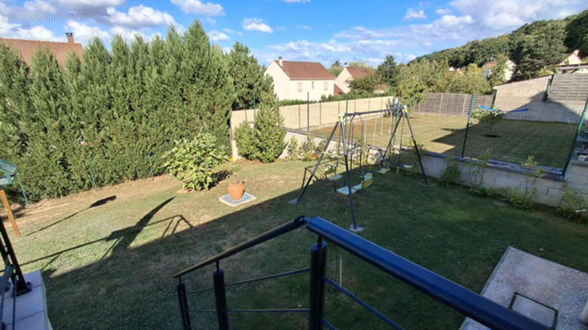 Maison à CREPY-EN-VALOIS