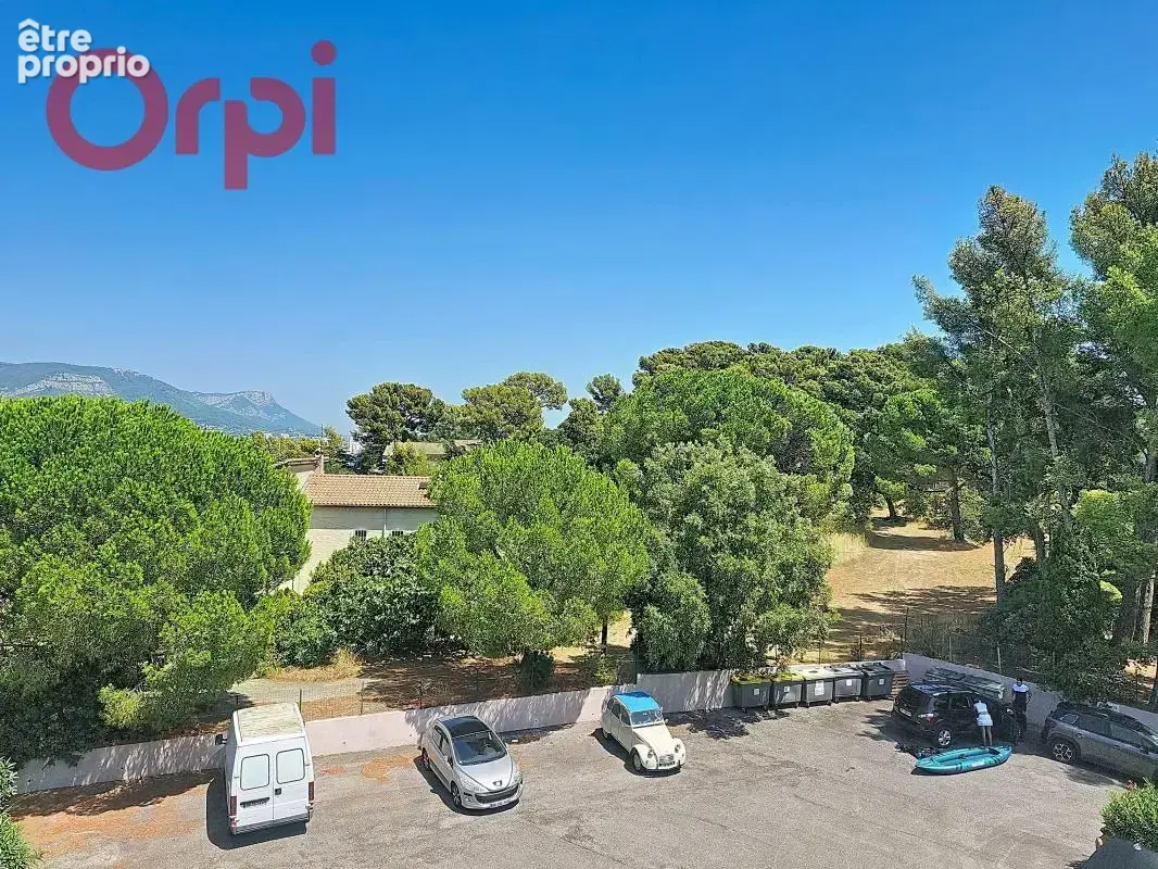 Appartement À Vendre - photo 2