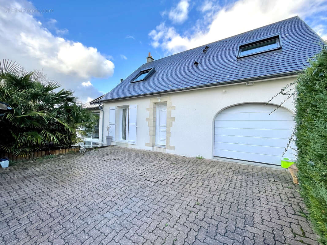 Maison à SAINT-CONTEST