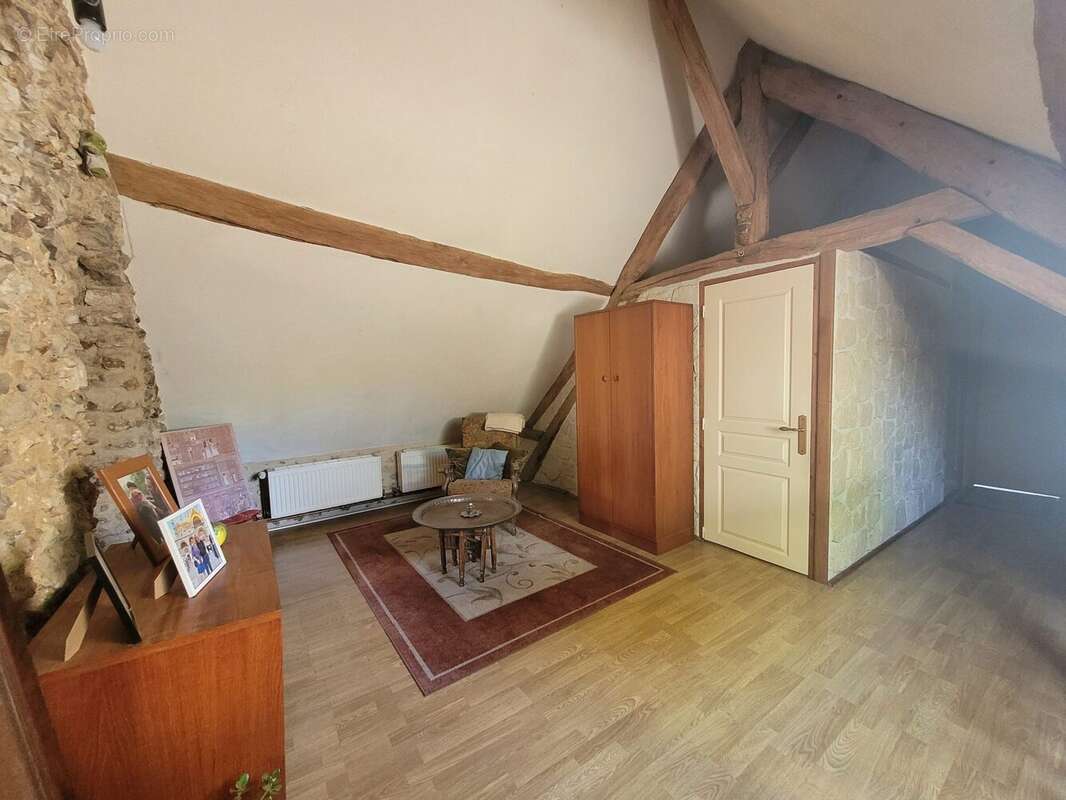 Maison à SAINT-MAURICE-SUR-HUISNE