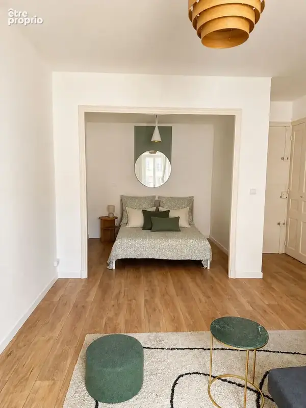 Toulon Haute Ville - T2 35 m² rénové, 5? étage ascenseur, lumineux - photo 2