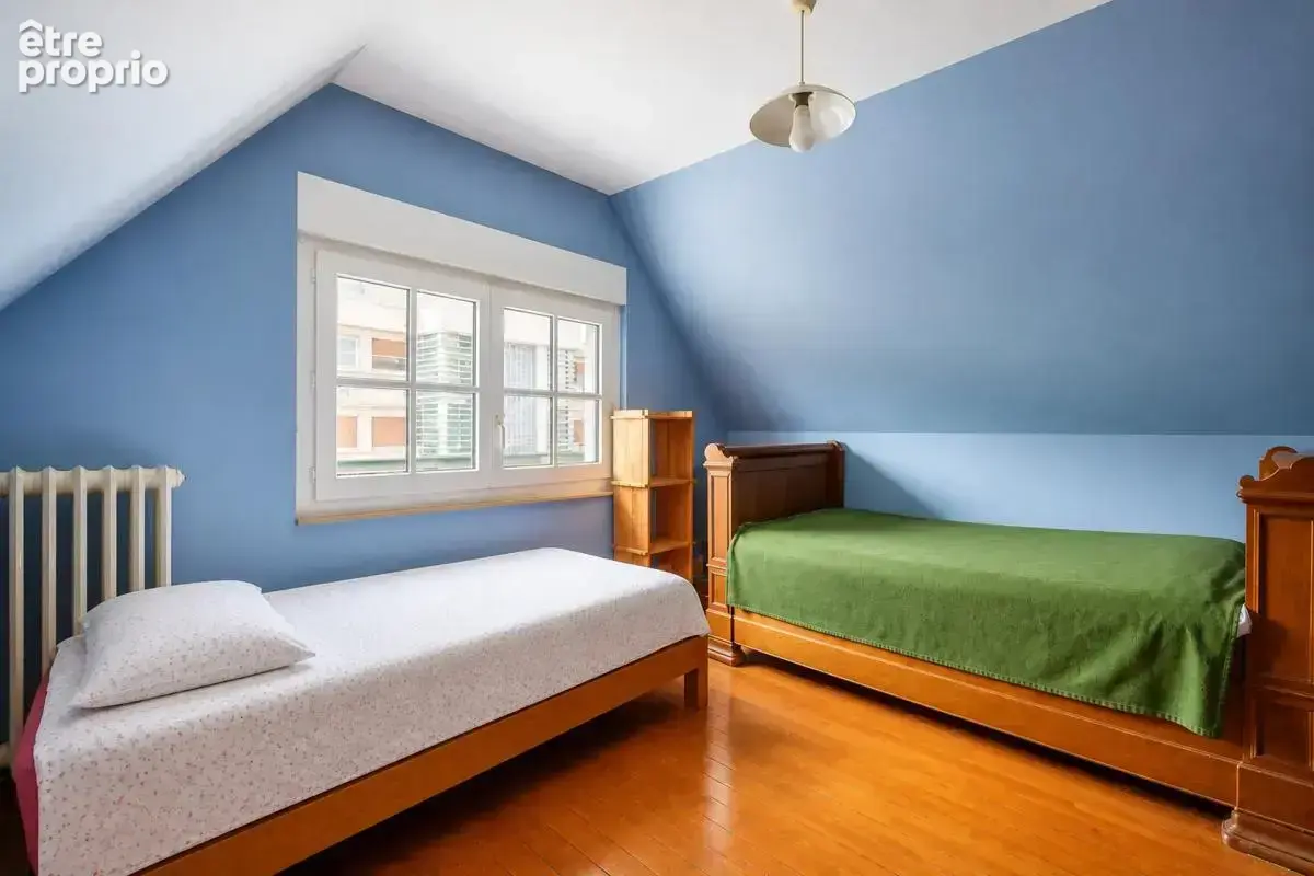 Maison de 8 pièces de 160 m² à Troyes - photo 13