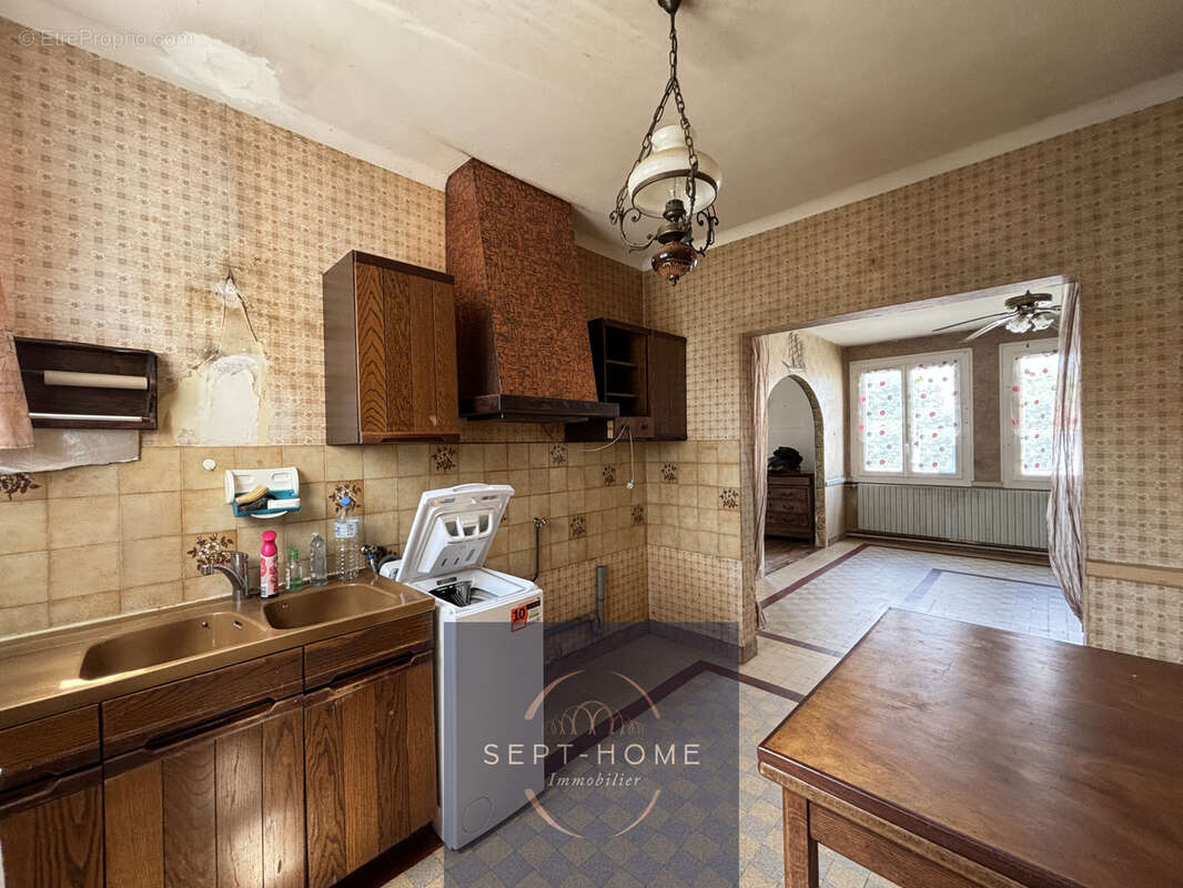 Maison évolutive - 4 pièces - 71 m2 - Centre bourg - photo 3