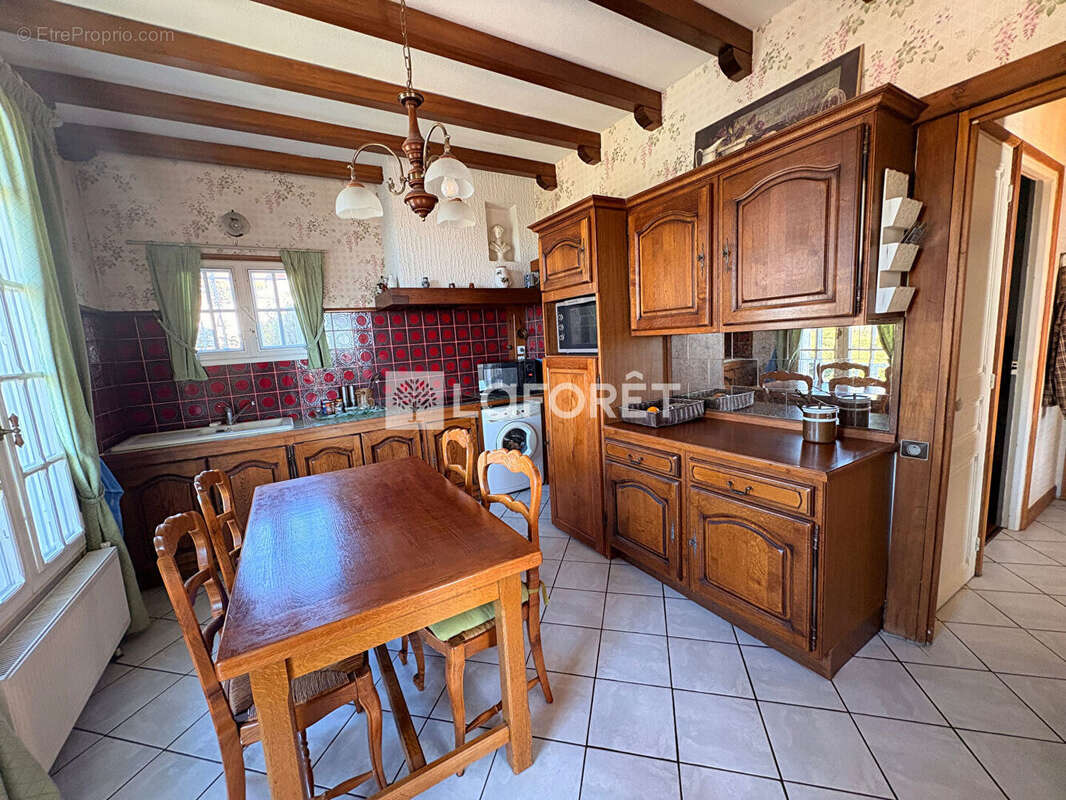 Maison à JUZIERS