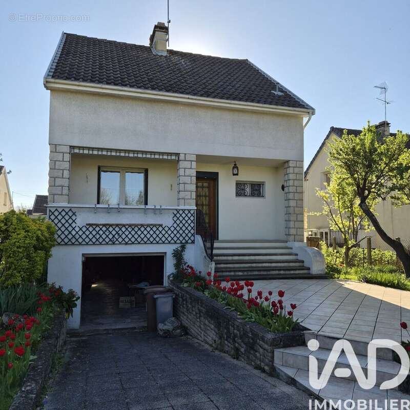 Photo 3 - Maison à SAINT-ANDRE-LES-VERGERS