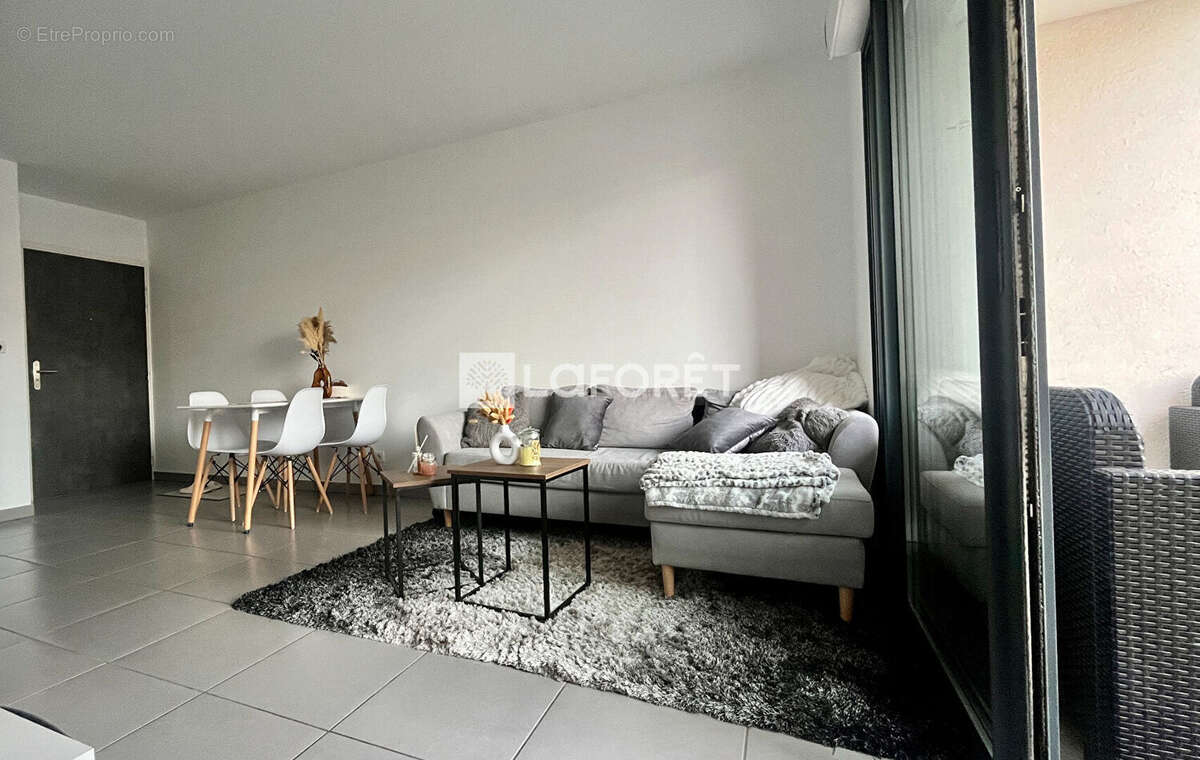 Appartement à CASTELNAU-LE-LEZ