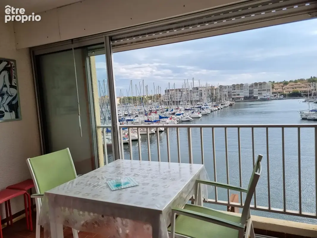 A vendre - gruissan -port - proche plage du grazel studio 4 couchages - vue port - parking - photo 8