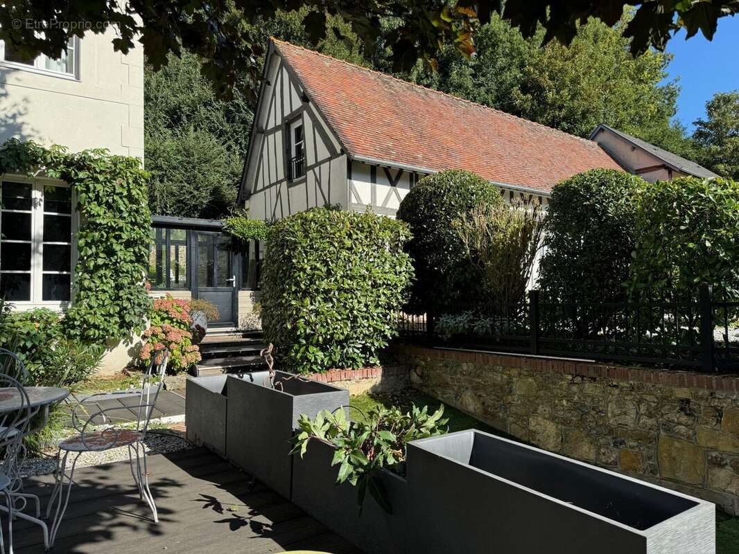 Maison à BERNAY