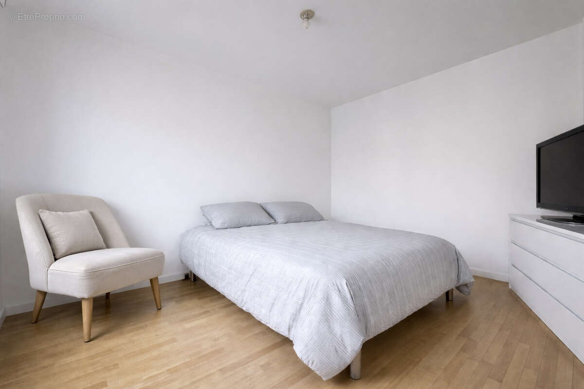 Appartement à SURESNES