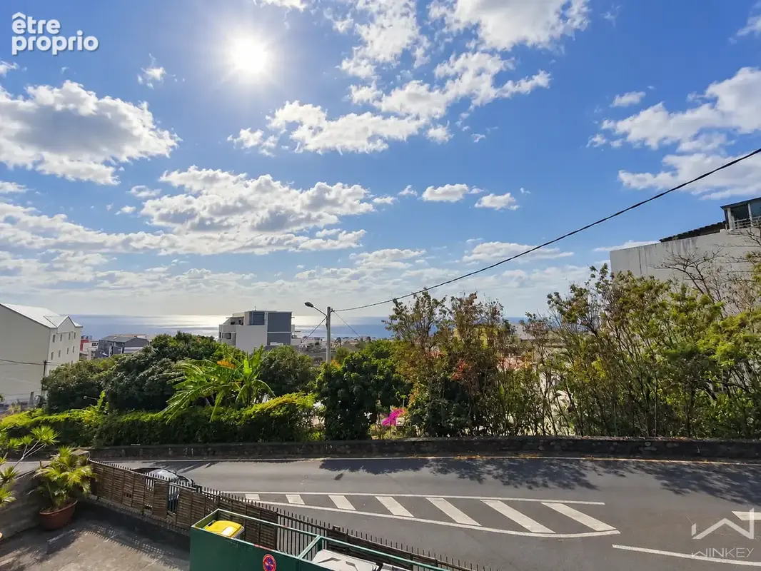 Appartement à SAINT-DENIS