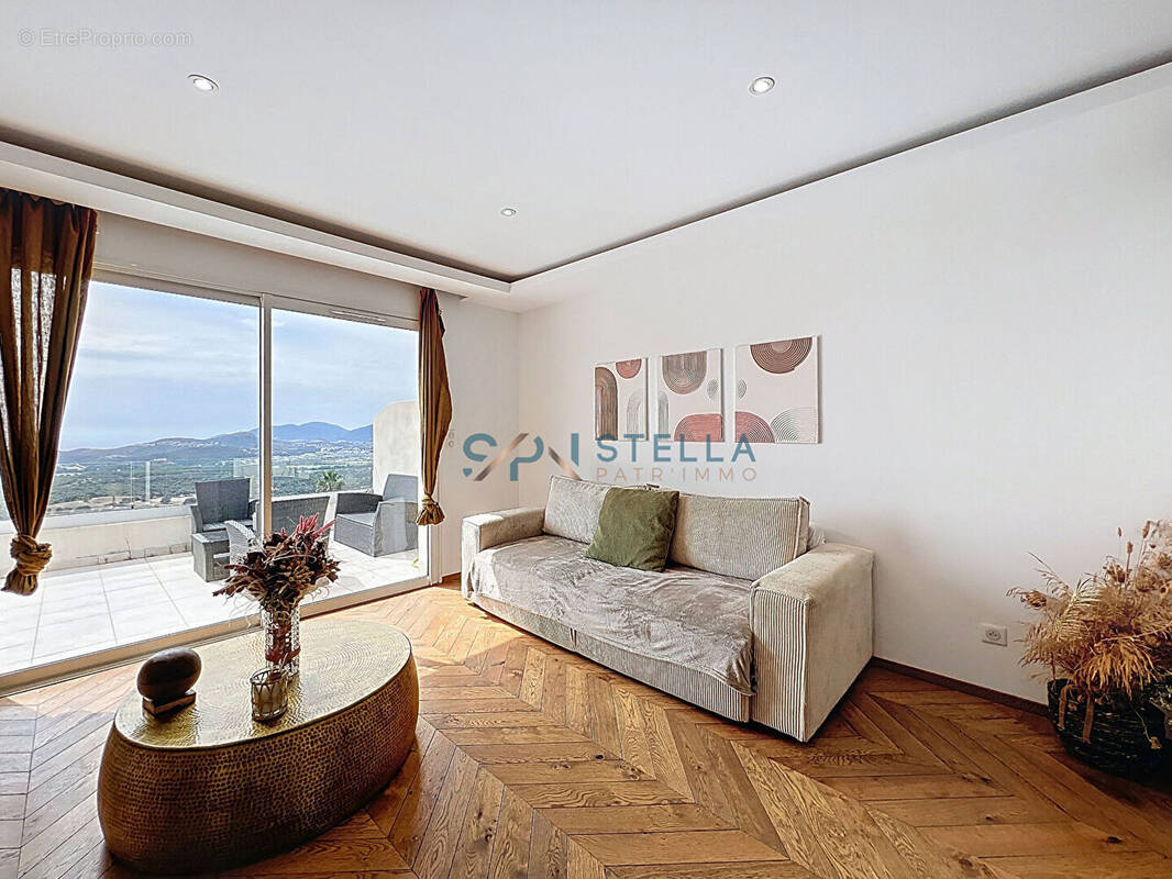 Appartement à CUTTOLI-CORTICCHIATO