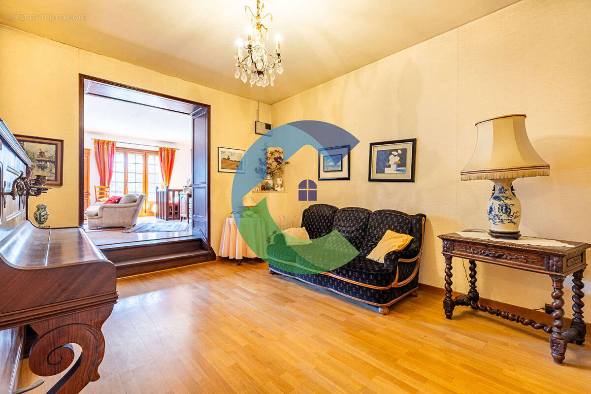 Maison à EPINAY-SUR-ORGE