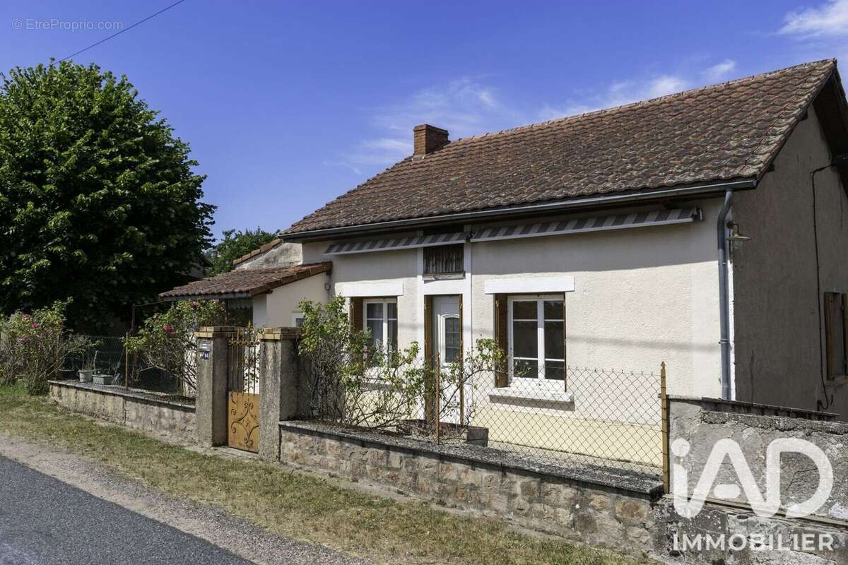 Photo 2 - Maison à LAPALISSE
