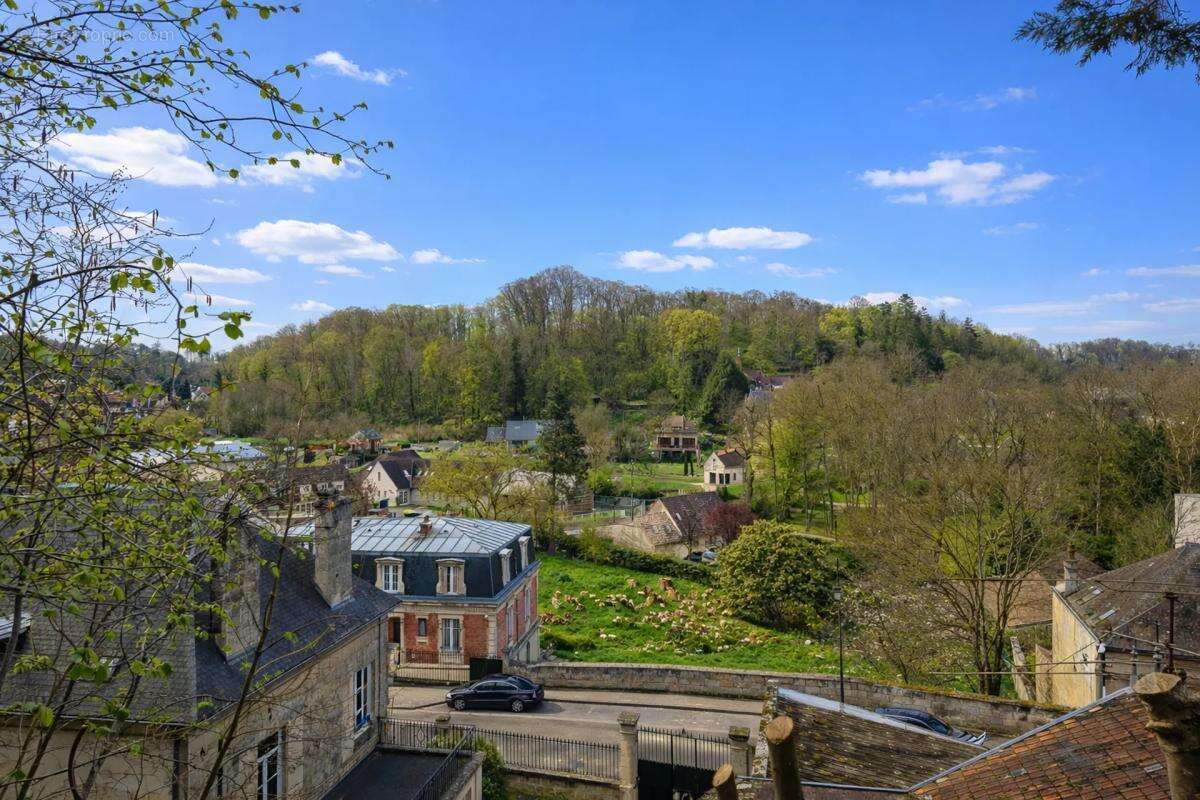 Maison à PIERREFONDS
