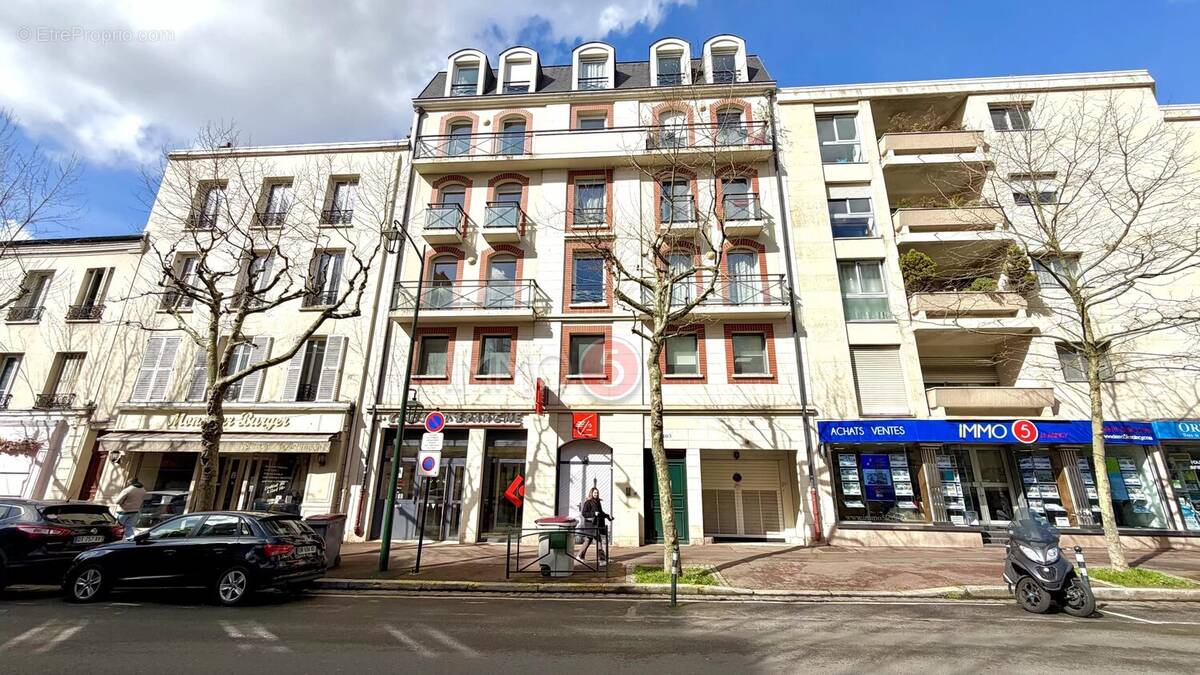 Appartement à LE RAINCY