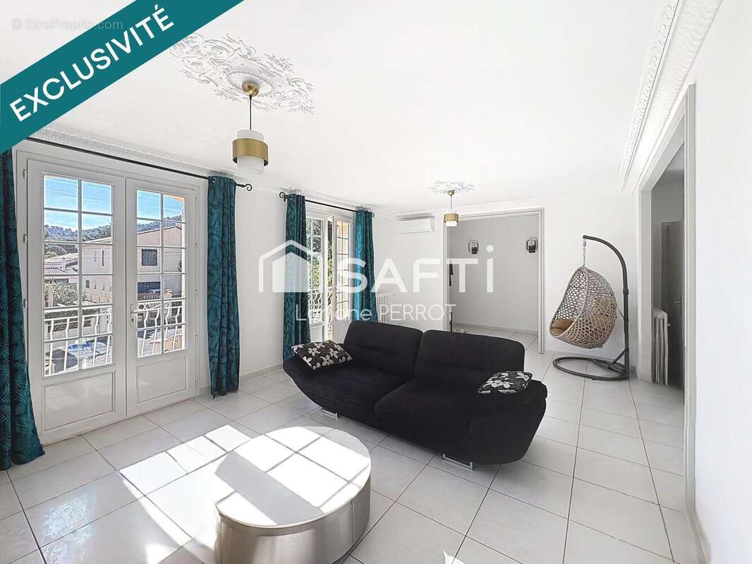 Photo 2 - Maison à CHATEAUNEUF-LES-MARTIGUES