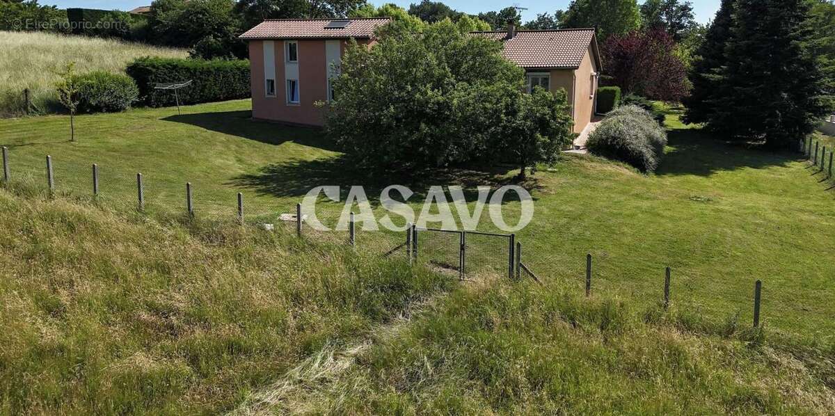Maison à LES COTES-D'AREY