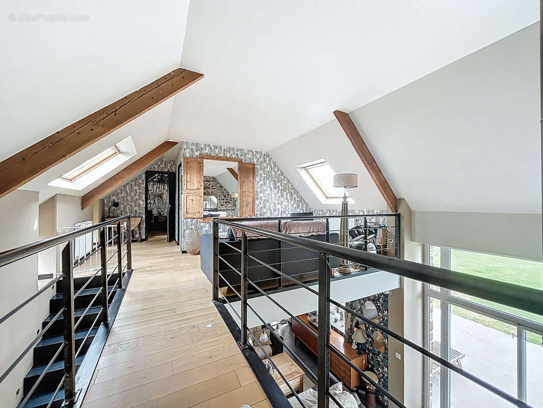 Maison à SAINT-MAURICE-EN-COTENTIN