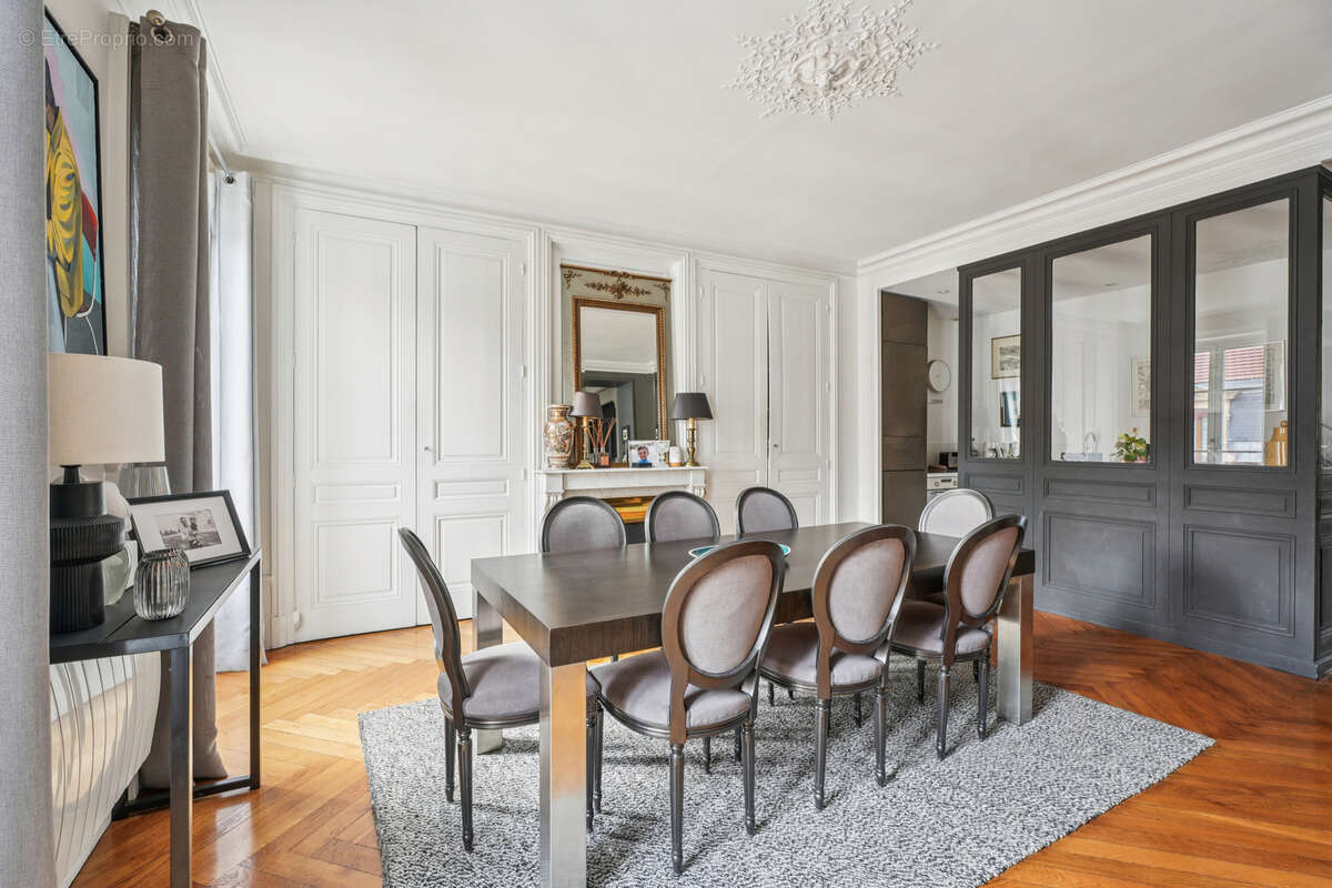 Appartement à LYON-6E
