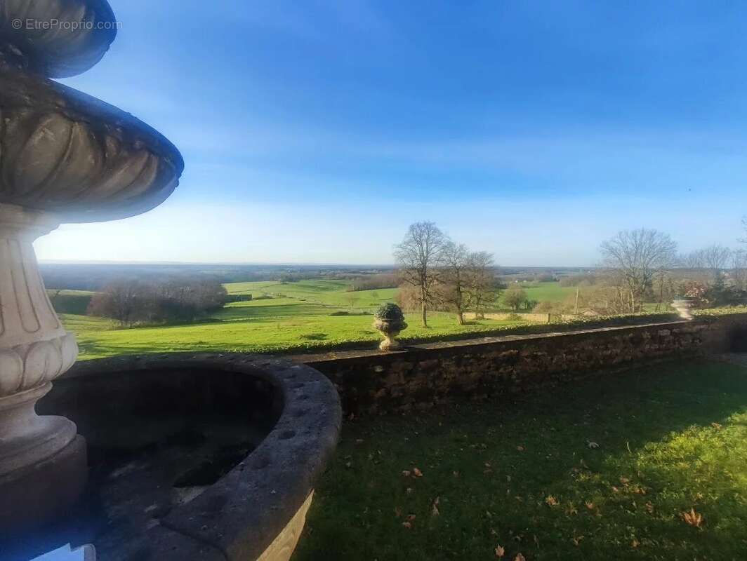 Maison à BOURG-EN-BRESSE
