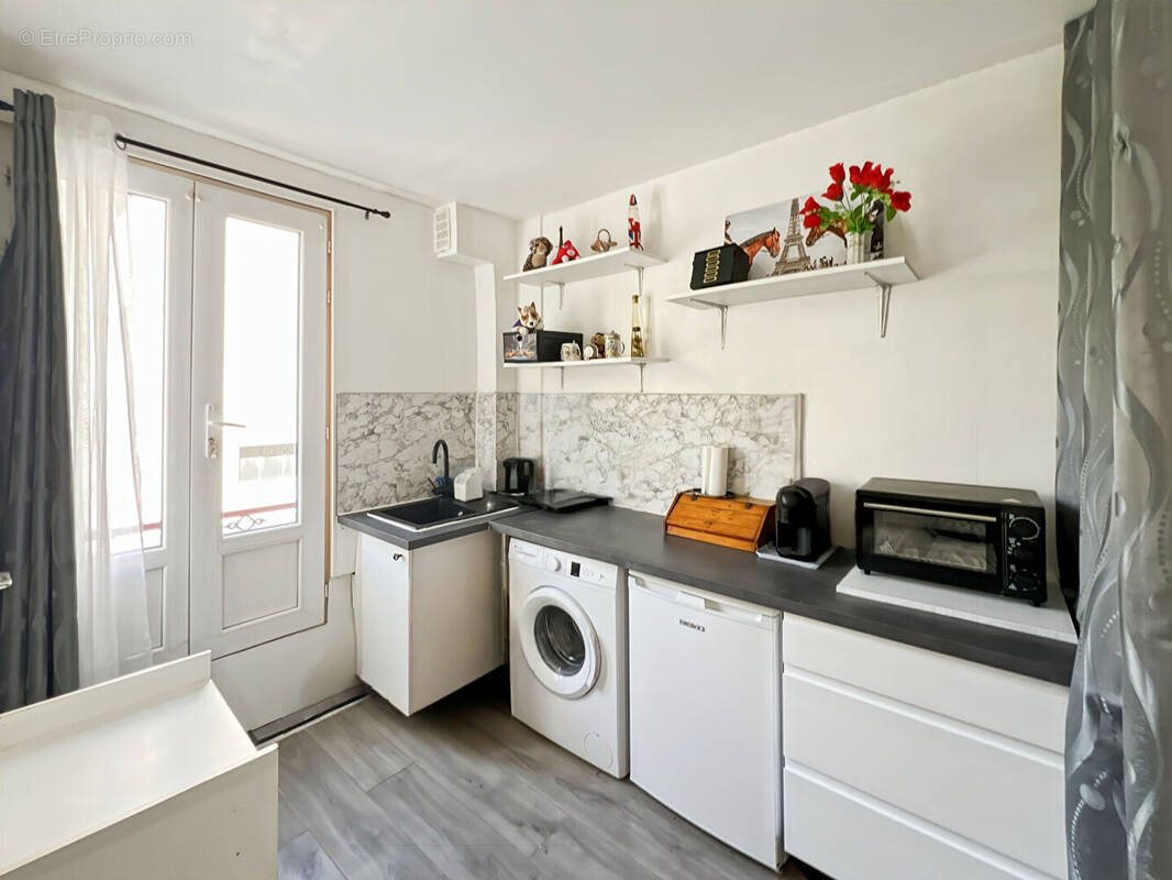 Appartement à PARIS-15E