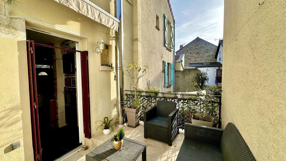 Maison à CHOISY-LE-ROI