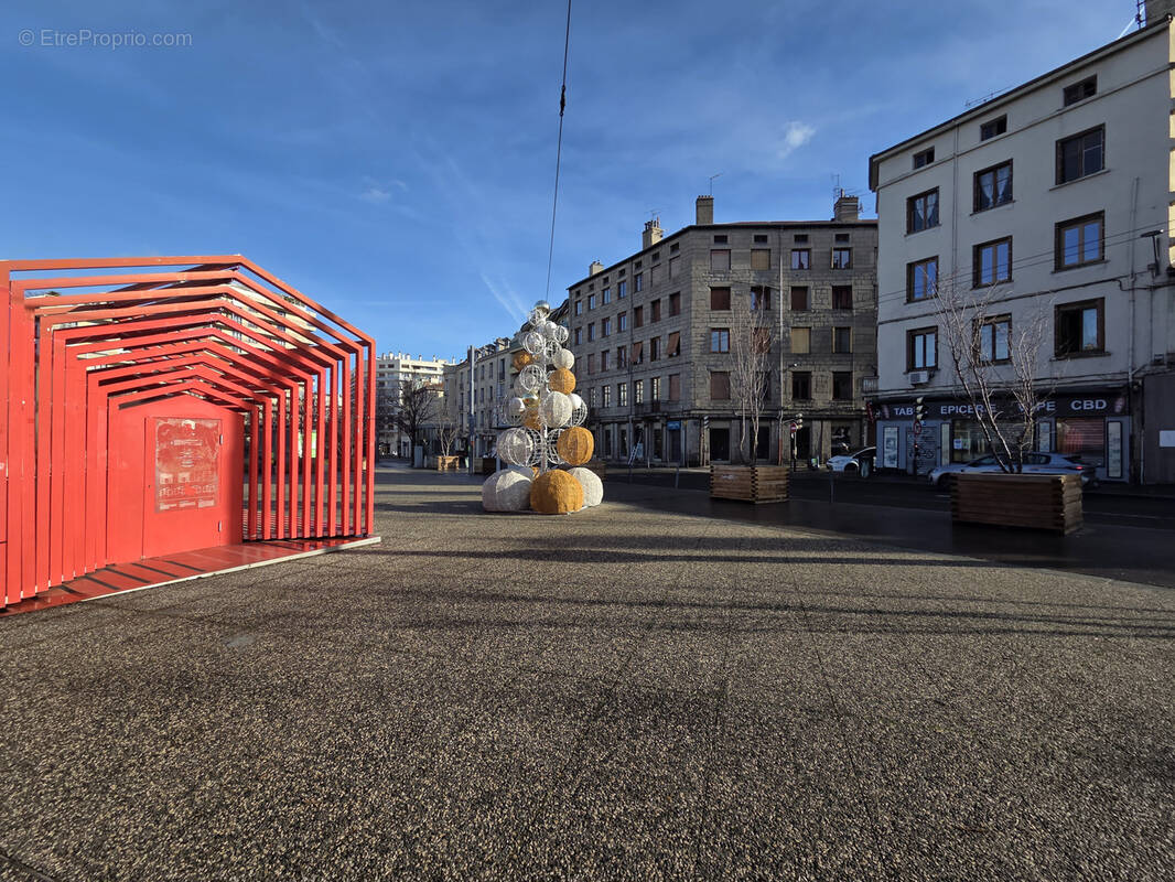 Appartement à SAINT-ETIENNE