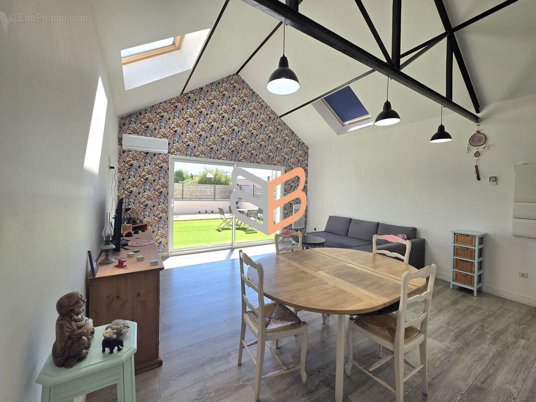 Maison 70 m² à Mercy-Le-Bas  - photo 9