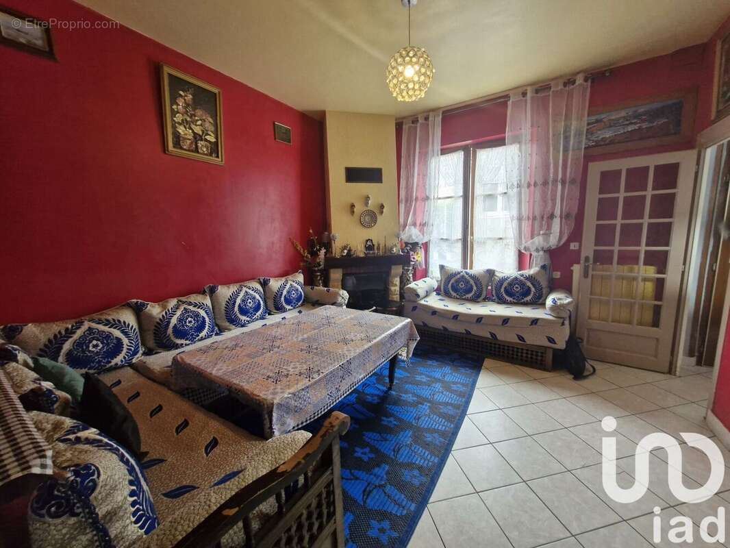 Photo 9 - Maison à ROMILLY-SUR-SEINE