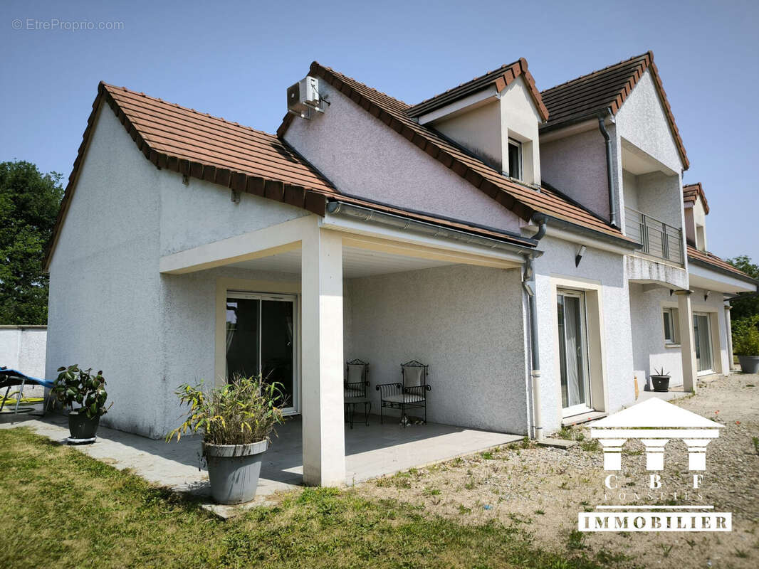 Maison à SAINT-MARCEL