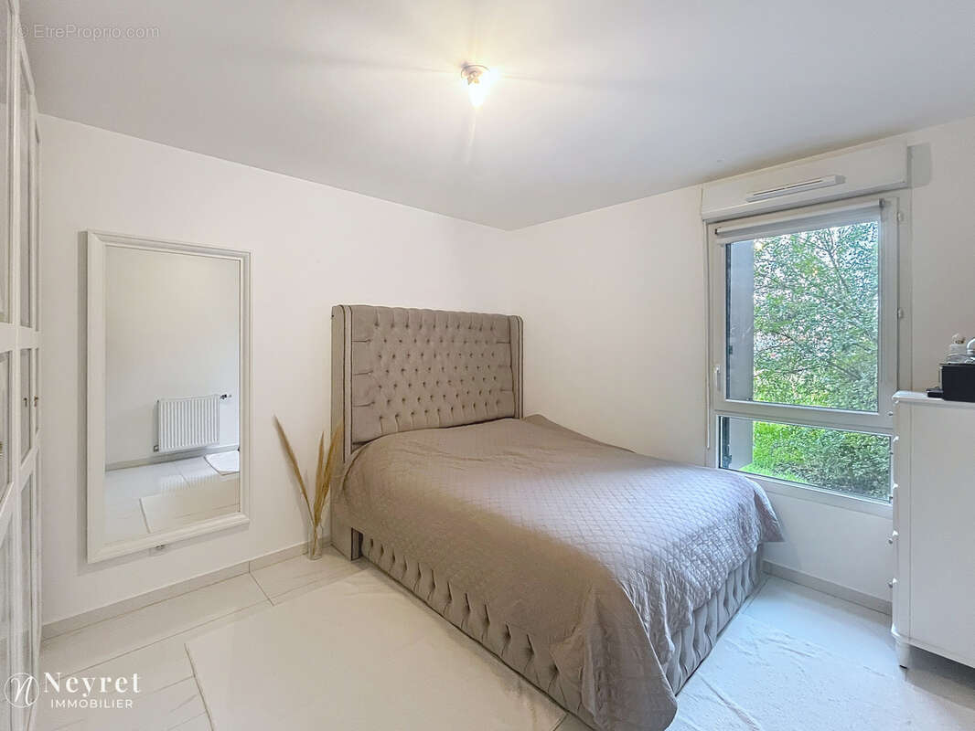 Appartement à SAINT-FONS