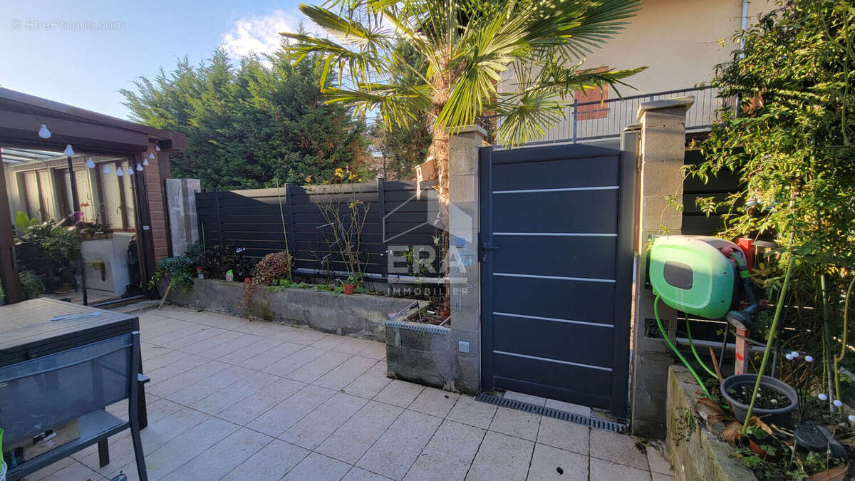 Appartement à MEYTHET