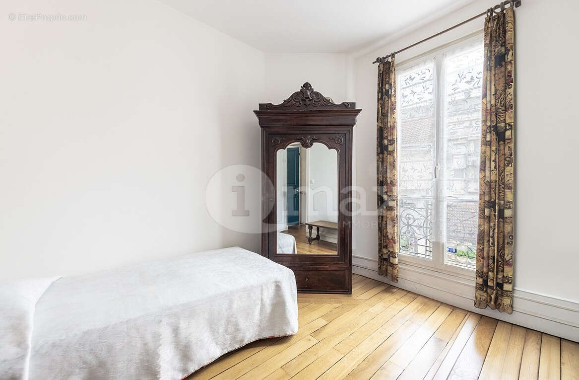 Appartement à ASNIERES-SUR-SEINE