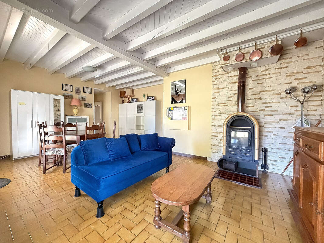 Maison à LIT-ET-MIXE