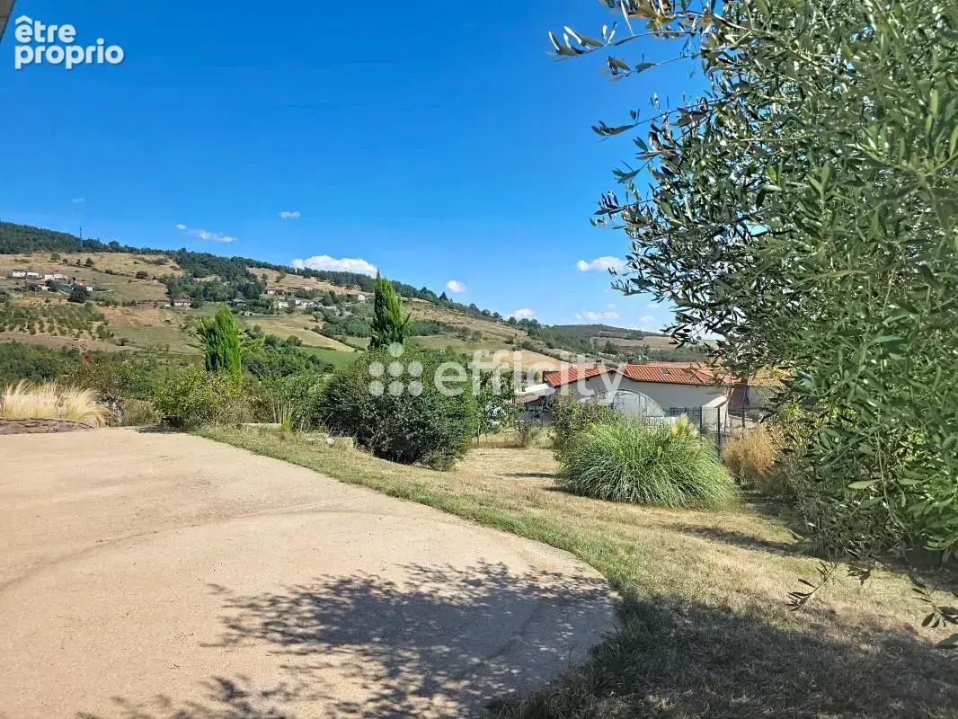 Maison 175 m² à Saint-Romain-En-Jarez  - photo 4
