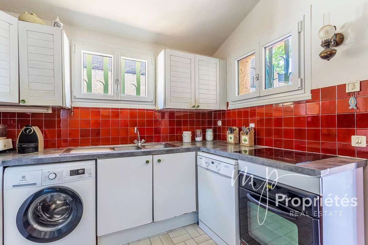 Maison à RAYOL-CANADEL-SUR-MER