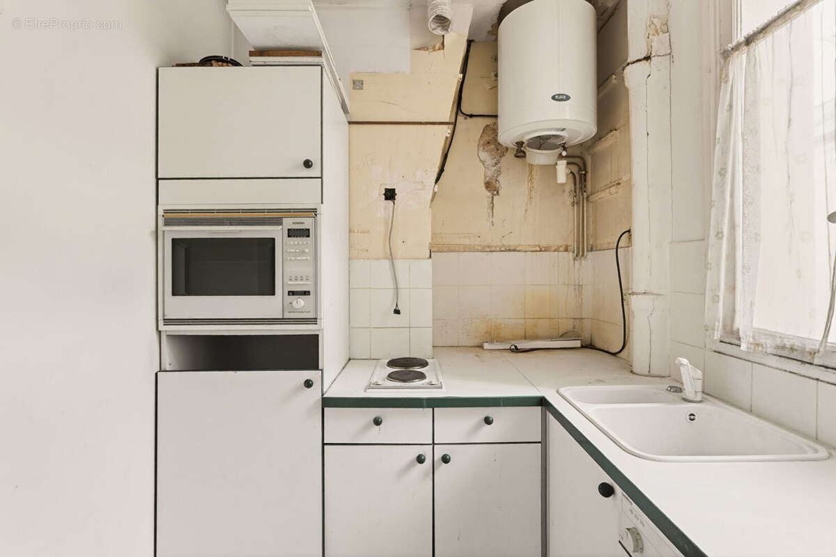 Appartement à PARIS-18E